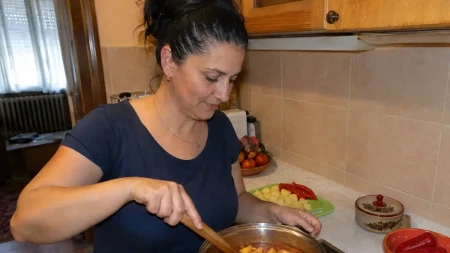 Ručak za 500 dinara za celu porodicu: Ima i mesa i povrća, a deca ga obožavaju!