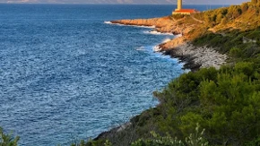 Turisti došli da se okupaju, a zatekla ih ograda sa žicom pod naponom