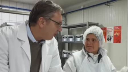 "Bez žena ne bi bilo Srbije" Vučić: One su te koje drže sve! (VIDEO)