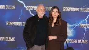 Lazar Ristovski oženio 39 godina mlađu Anicu, a Danica ovako priča o njegovoj vezi: "Što mu to sada treba"