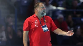Dejan Savić video kao grizu njegovog igrača, pa pobesneo i dao obećanje (VIDEO)