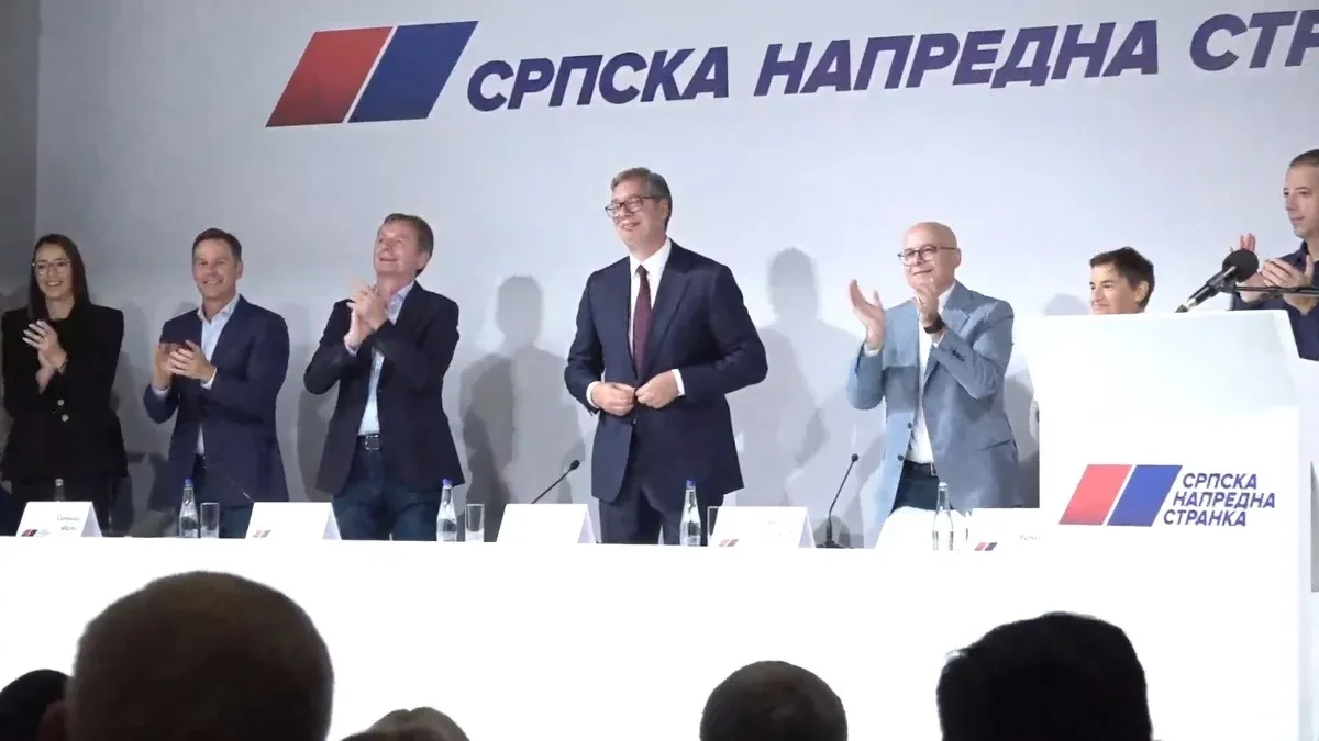 Počela sednica Glavnog odbora SNS: Prisustvuje predsednik Vučić (VIDEO)