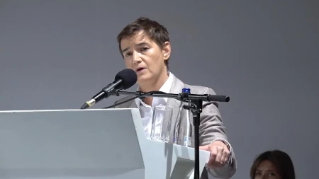Brnabić: "Ne borimo se mi protiv studenata. Studenti su uz Srbiju. I studenti su uz Aleksandra Vučića, ujedinjenu Srbiju"