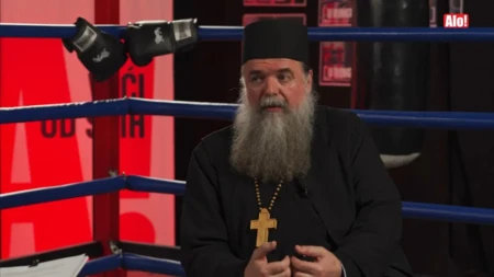 Marama u crkvi, da ili ne: Evo šta kaže iguman Petar