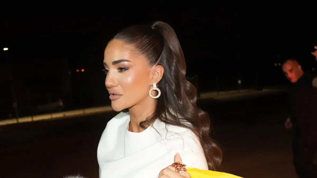 Anđela Đuričić stigla bez Gastoza: Uletela kao furija sa njim u studio, Nenad joj zabio nož u leđa (FOTO)