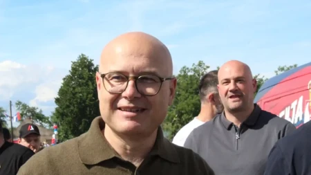 Jasna poruka Miloša Vučevića! Narodska energija i bombona 'Srbija pobeđuje' zapalili mreže! (VIDEO)