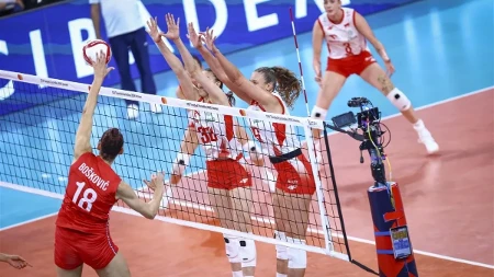 Srbija - Poljska: Kad je teško - tu je Tijana Bošković! Srpkinje osvojile i drugi set, smeši se bronza!