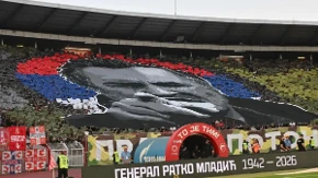 U čast Ratka Mladića: Minut ćutanja i posebna koreografija na početku 180. večitog derbija posvećena preminulom generalu