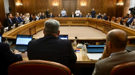 Premijer predložio raspuštanje Skupštine Srbije! "Predlažem da predsednik raspiše izbore za poslanike"