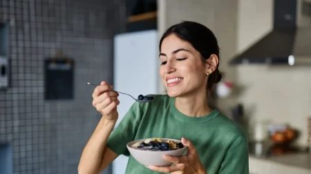Imate je u frižideru: Nutricionista kaže da je ova namirnica najbolja za zdravo starenje