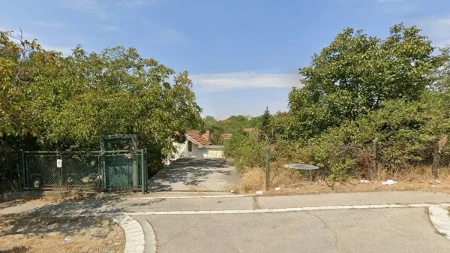 Bizarni detalji ubistva na Voždovcu: Izbo podstanara u grudima, pa policiji dao pogrešan kućni broj i ugasio telefon
