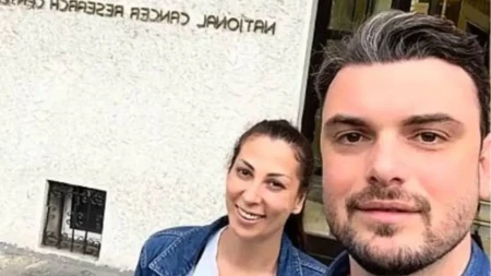 Prve fotografije Nadežde Biljić sa onkologije: Pevačica sa porodicom na video-pozivu, scena sve raznežila (FOTO)