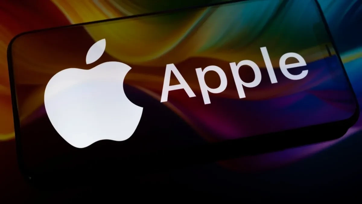 Stiže prvi preklopni iPhone: Epl sutra predstavlja iPhone Ultra - cena će šokirati mnoge