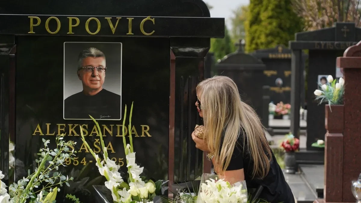 "Ostali su dužni pare Saše, a sad beže od Suzane": Pevač raskrinkao estradu i progovorio o nasledstvu Popovića
