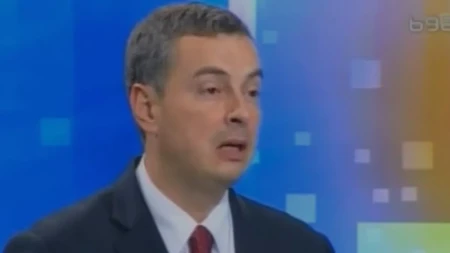 Blokader Šoškić udara na narod: Želi da ukine ili ograniči plate i penzije